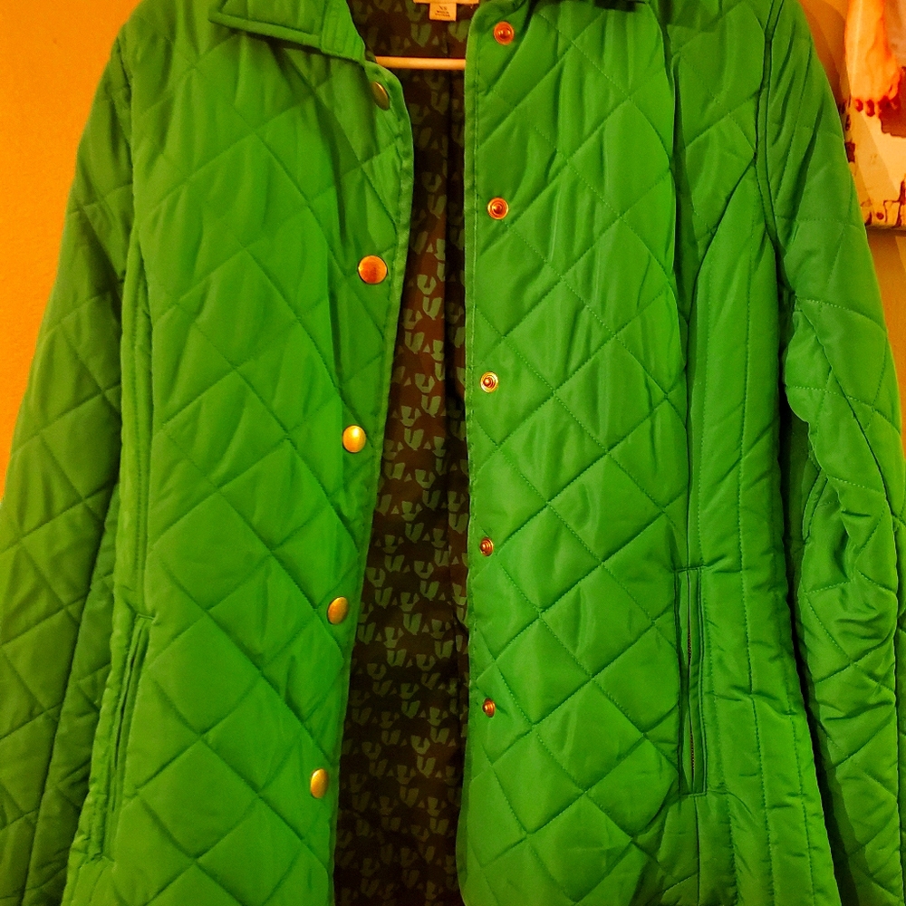 XS Crown & Ivy Jacket 🍀